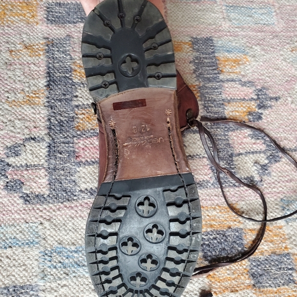 UGG leather boots - Picture 6 of 7